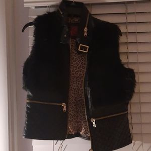 Black vegan leather vest faux fur